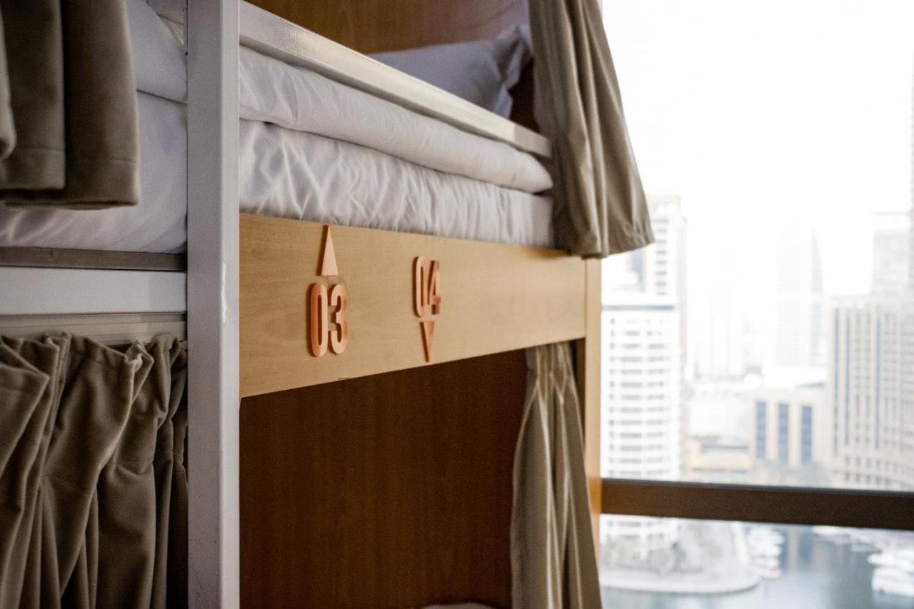 Lunar Hostel 96 Dubai Dış mekan fotoğraf