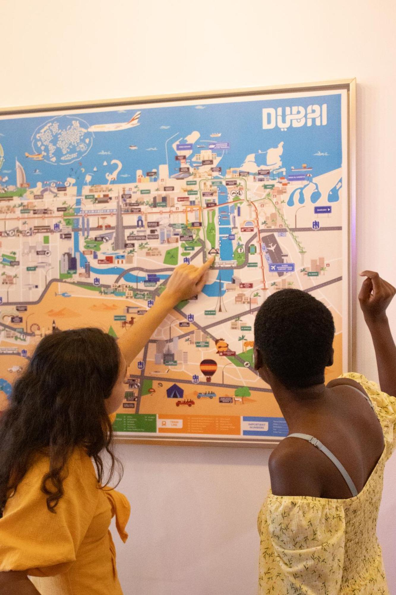 Lunar Hostel 96 Dubai Dış mekan fotoğraf